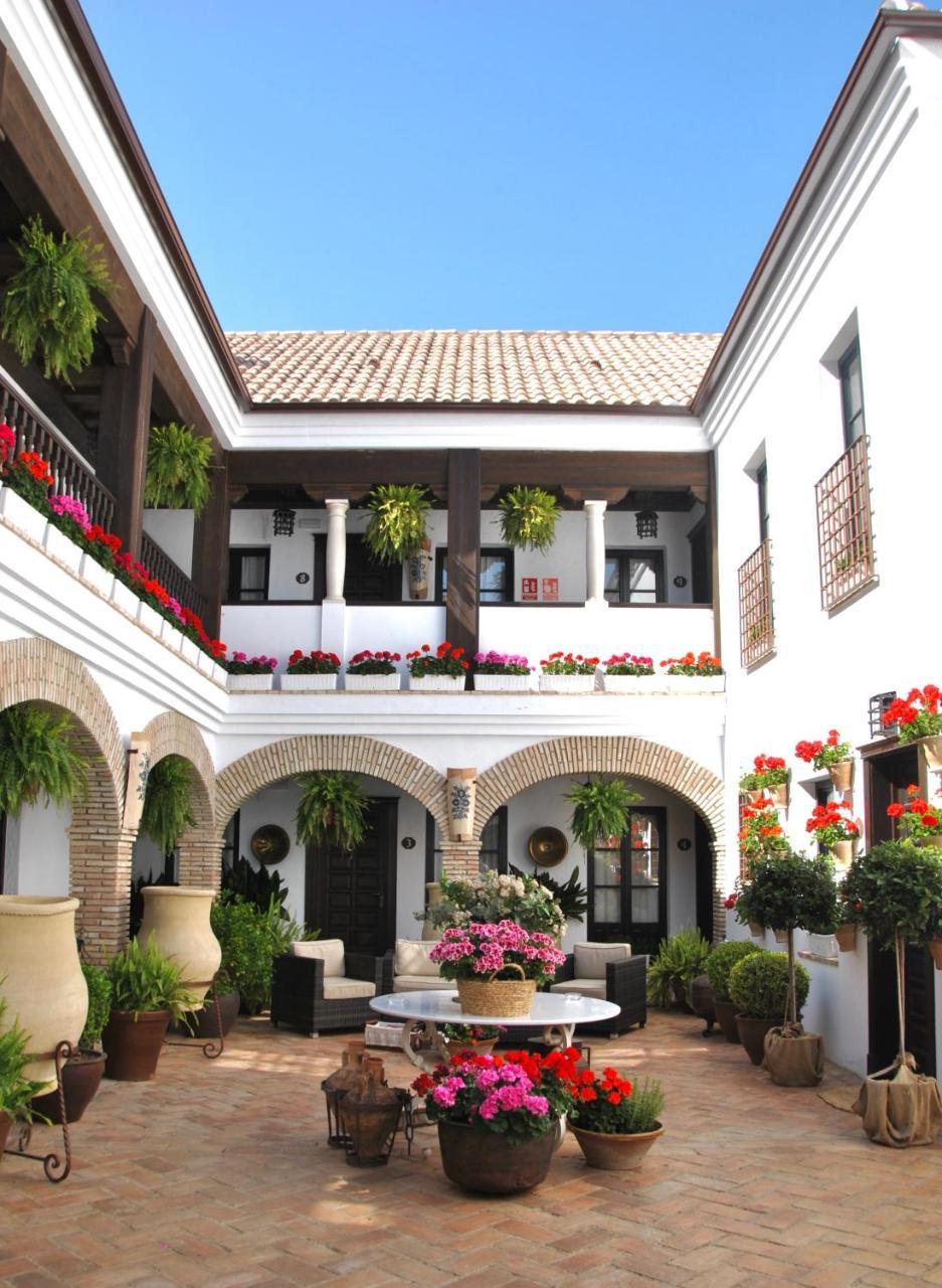 Suites La Posada De Pilar Cordoue Extérieur photo